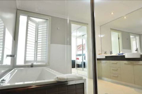 C2 Esplanade Serviced Apartments - Nambucca Heads Accommodation 2