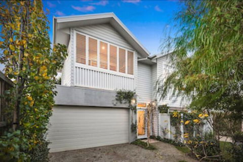 Sailaway Beach House - Nambucca Heads Accommodation 0