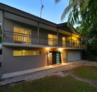 Villa Sorrento Luxury House - Nambucca Heads Accommodation