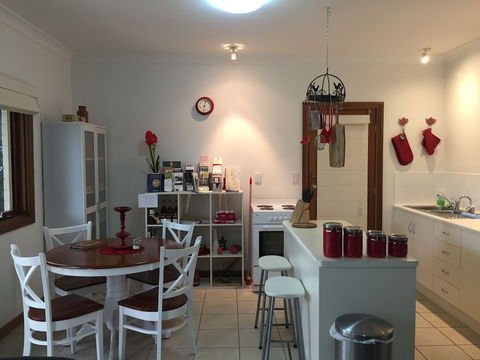 Clarevale Cottage B&B - Nambucca Heads Accommodation 4