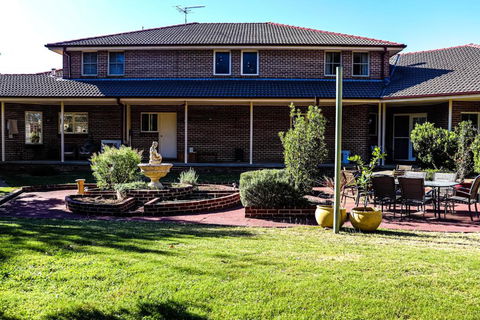 Plumes On The Green Boutique Bed & Breakfast - Nambucca Heads Accommodation 1