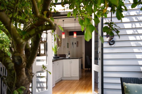 Viola At Hepburn Springs - Nambucca Heads Accommodation 0