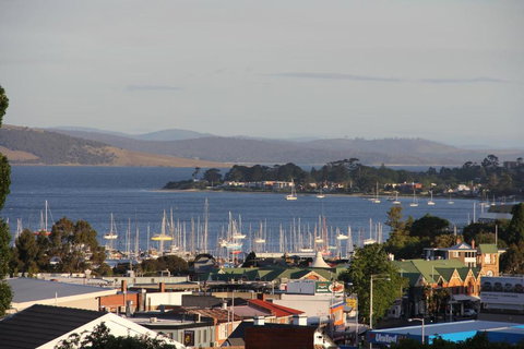 Old Bishops Quarters Hobart - Nambucca Heads Accommodation 5