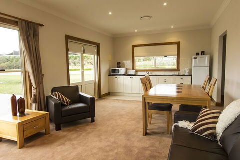 Stay Bathurst - Nambucca Heads Accommodation 5