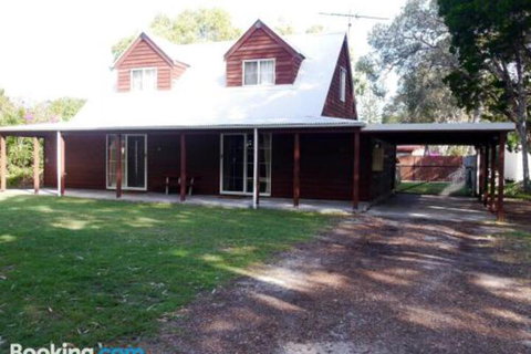 Wyndham Lodge - Nambucca Heads Accommodation 0