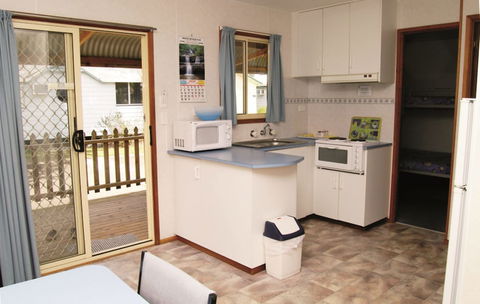 Smugglers Cove Holiday Village - Nambucca Heads Accommodation 6
