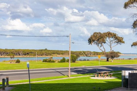Anglesea River Apartments - Nambucca Heads Accommodation 0