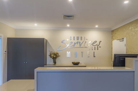 Cowra Services Club Motel - Nambucca Heads Accommodation 1