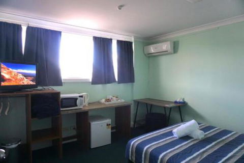 Warners Bay Hotel - Nambucca Heads Accommodation 5