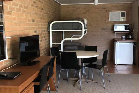 Quays Motel San Remo - Nambucca Heads Accommodation 1