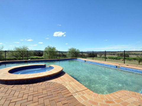 Beggars Bridge Vineyard Homestead W / Pool + Wifi + Tennis + Vineyard - Nambucca Heads Accommodation 4