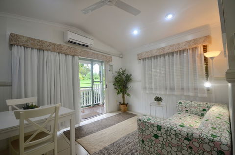 Barney Beach Accommodation - Nambucca Heads Accommodation 6