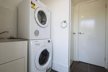 Bowen Residences - Nambucca Heads Accommodation 0