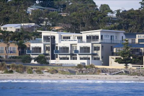 Mollymook Beachfront Executive Apartment - Nambucca Heads Accommodation 5