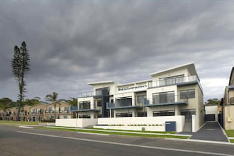Mollymook Beachfront Executive Apartment - Nambucca Heads Accommodation 0