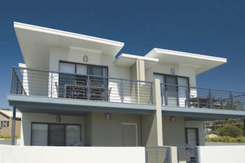 Mollymook Beachfront Executive Apartment - Nambucca Heads Accommodation 3