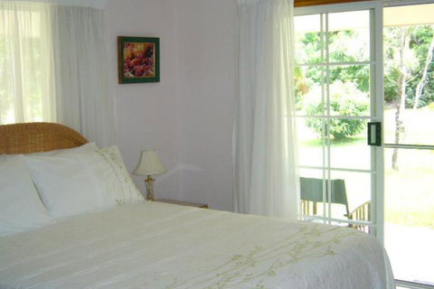 A Tropical Escape Bed & Breakfast - Nambucca Heads Accommodation 6