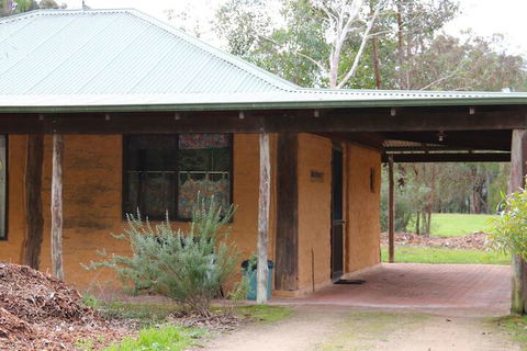 Treenbrook Cottages - Nambucca Heads Accommodation 2