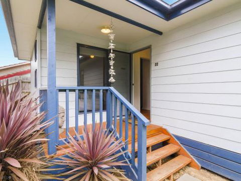 Demure Charm - Nambucca Heads Accommodation 6