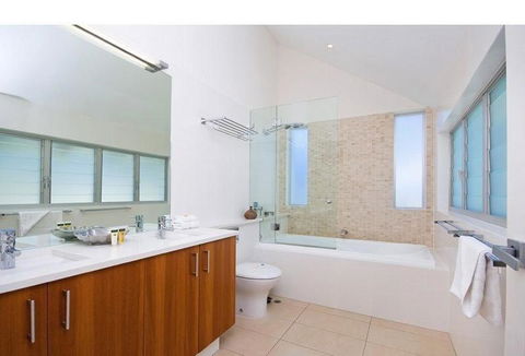 Villa Bianco - Nambucca Heads Accommodation 1
