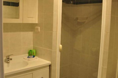 Bribie Island Square - Nambucca Heads Accommodation 5