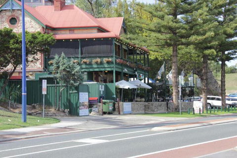 Tani Hill - Nambucca Heads Accommodation 5