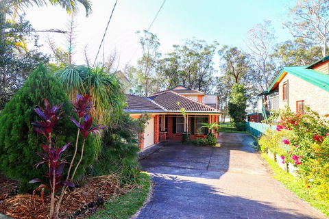 Kingfisher LakeHouse - Nambucca Heads Accommodation 3