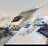 Cottesloe Contemporary Villa - Nambucca Heads Accommodation