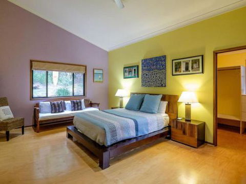 Five Bimba (Tractor House) - Nambucca Heads Accommodation 3