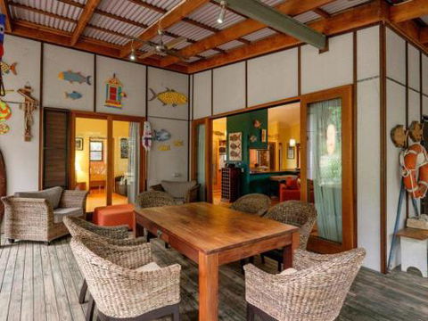 Five Bimba (Tractor House) - Nambucca Heads Accommodation 1