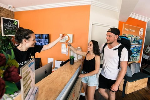 Mad Monkey Backpackers On Broadway - Adults Only - Nambucca Heads Accommodation 4