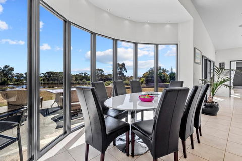 Blu Sea 365 - Nambucca Heads Accommodation 2