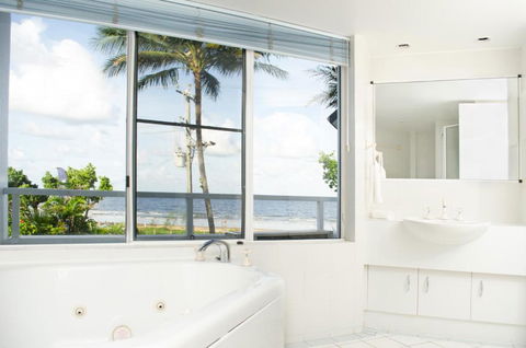 Ulysses 1 - Nambucca Heads Accommodation 4