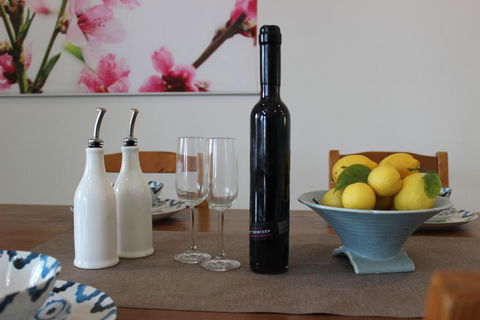 The Grape & Olive At Willunga - Nambucca Heads Accommodation 6