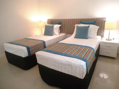 Island Villas & Apartments - Nambucca Heads Accommodation 5