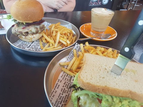 Inline4 Cafe - Nambucca Heads Accommodation 0