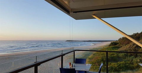 Lighthouse Beach Cafe - Nambucca Heads Accommodation 23