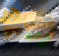 Cafe L'Attitude - Nambucca Heads Accommodation