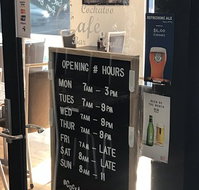 The Cockatoo Cafe Bar and Grill - Nambucca Heads Accommodation