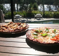 Barefoot Cafe  Pizza