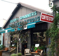 Flying Spanners Gallery - Nambucca Heads Accommodation