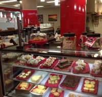 Little Red Cafe  Take Away - Nambucca Heads Accommodation