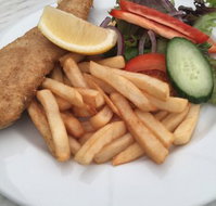 Spinning Wheel Hotel - Nambucca Heads Accommodation