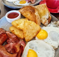 Caph's Restaurant  Cafe Bar - Nambucca Heads Accommodation