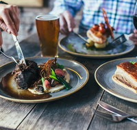 Cooper's Hotel - Nambucca Heads Accommodation