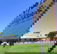 RedHeads Wine - Nambucca Heads Accommodation