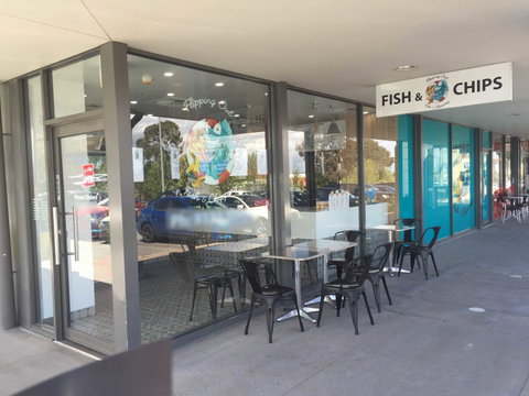 Flipping Out Fish And Chippery - Nambucca Heads Accommodation 0