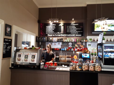 Helen's Coffee Lounge - Nambucca Heads Accommodation 1