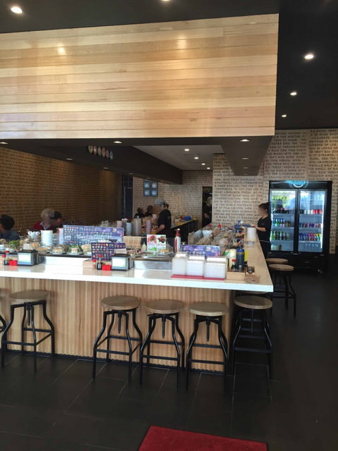 Sushi Break - Biggera Waters - Nambucca Heads Accommodation 0