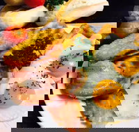 Wafflin on Cafe - Nambucca Heads Accommodation